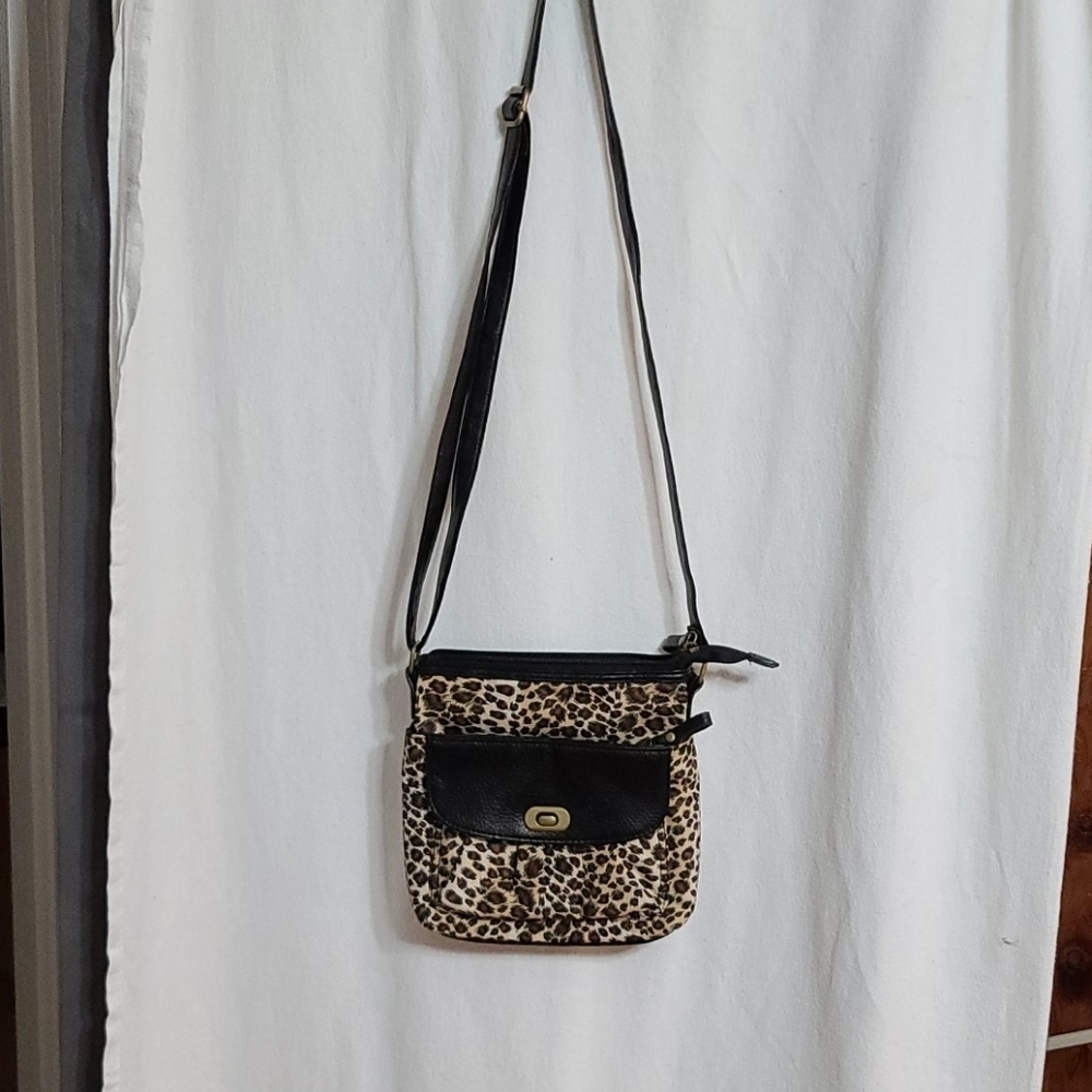 Beuno cheetah print crossbody‎ purse